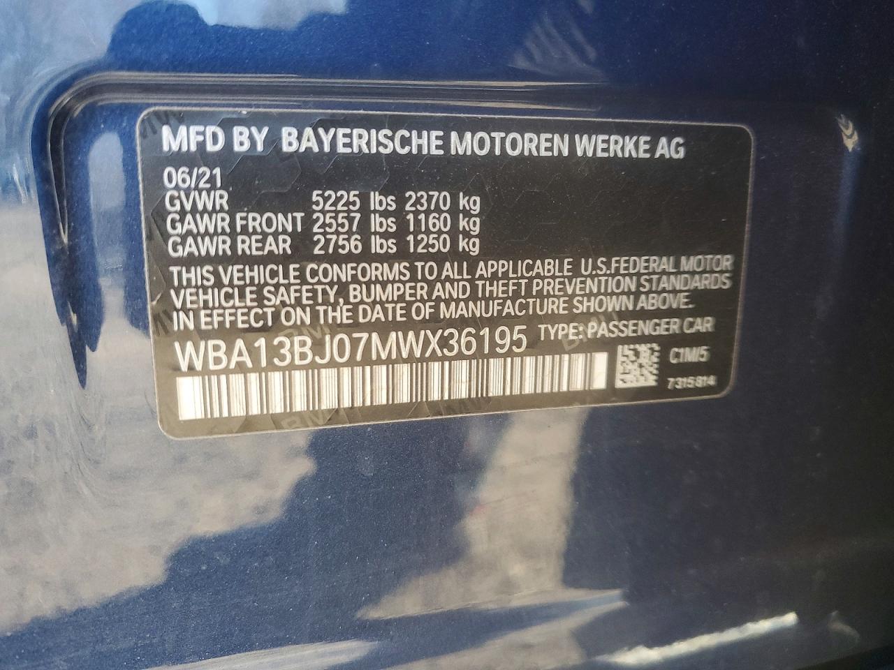2021 BMW 530 XI photo 23