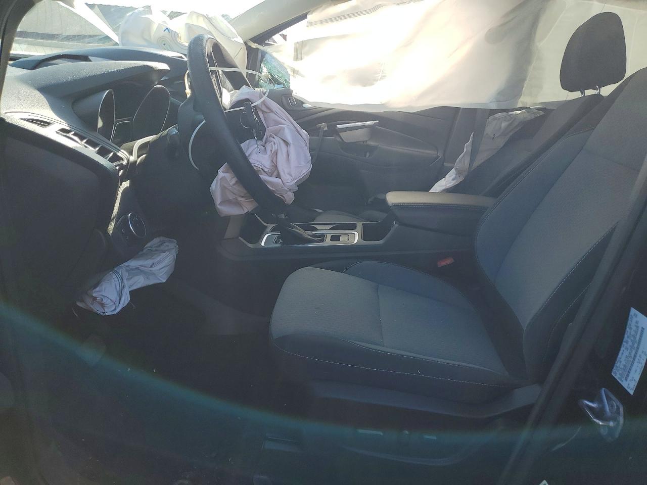 2017 FORD ESCAPE SE photo 13