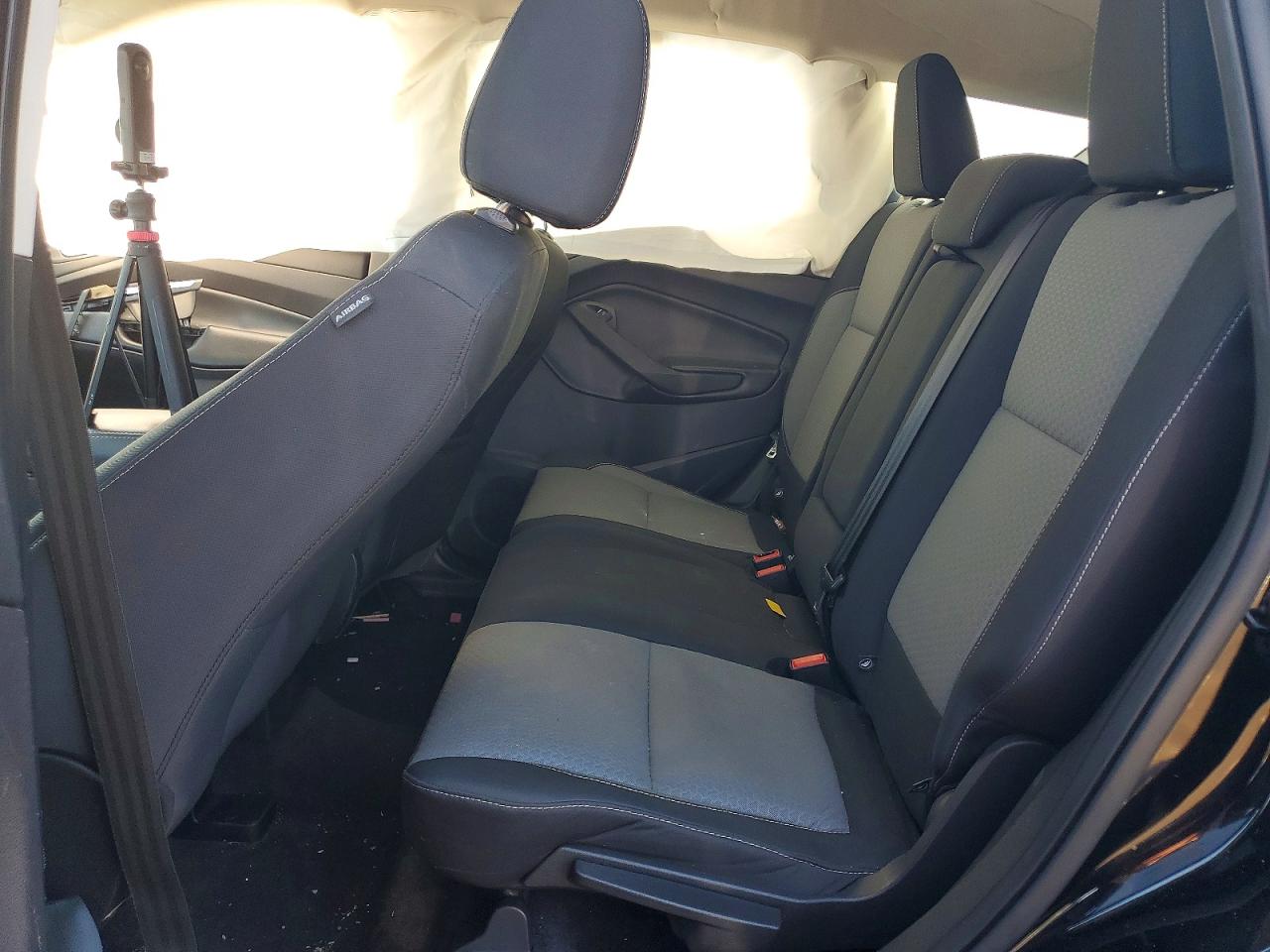 2017 FORD ESCAPE SE photo 21