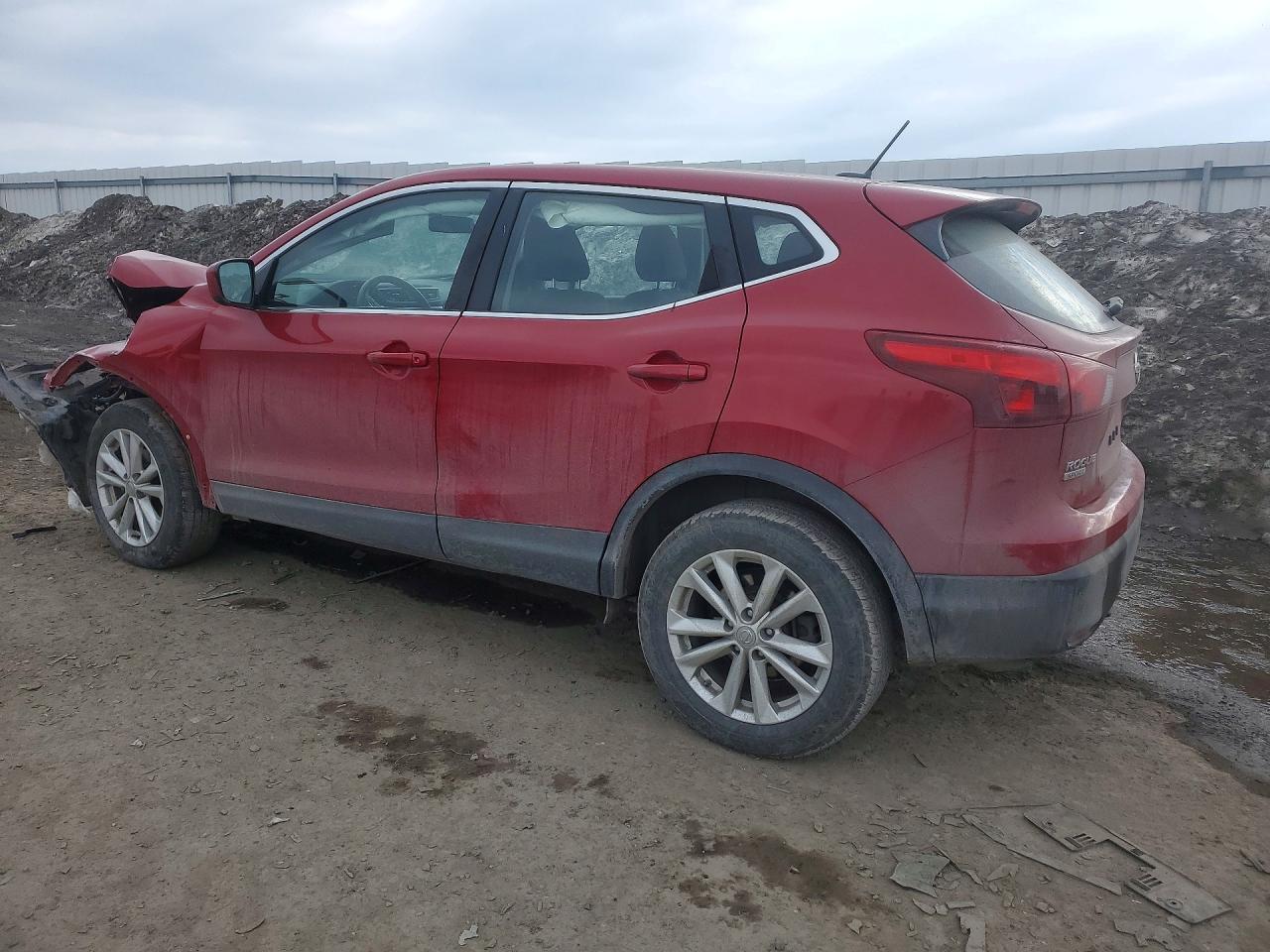 2018 NISSAN ROGUE SPORT S photo 3