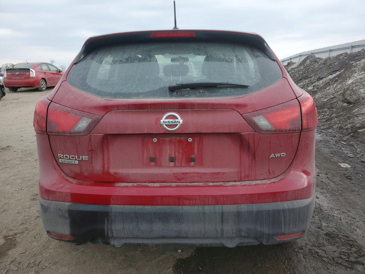 2018 NISSAN ROGUE SPORT S photo 11