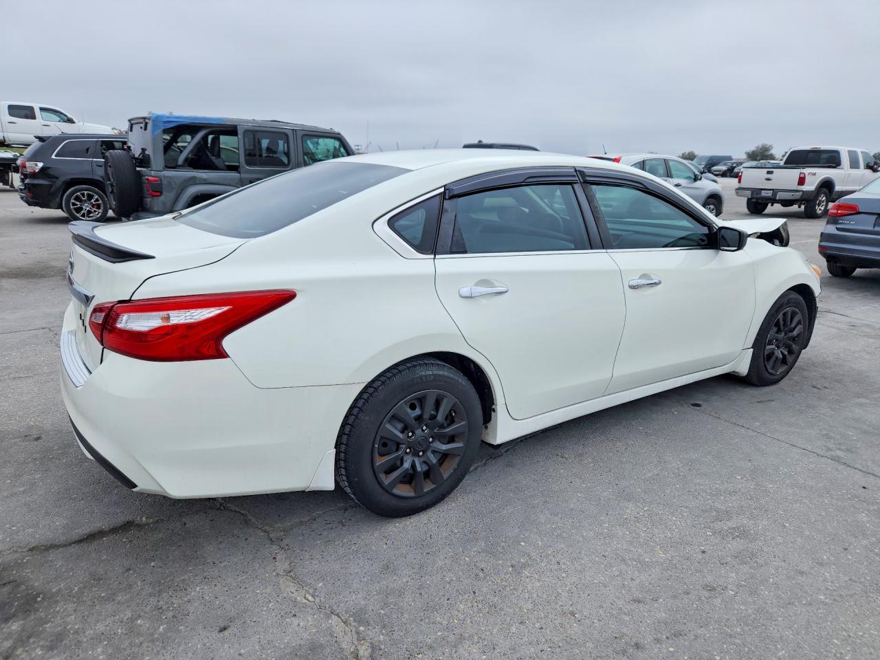 2016 NISSAN ALTIMA 2.5 S photo 3