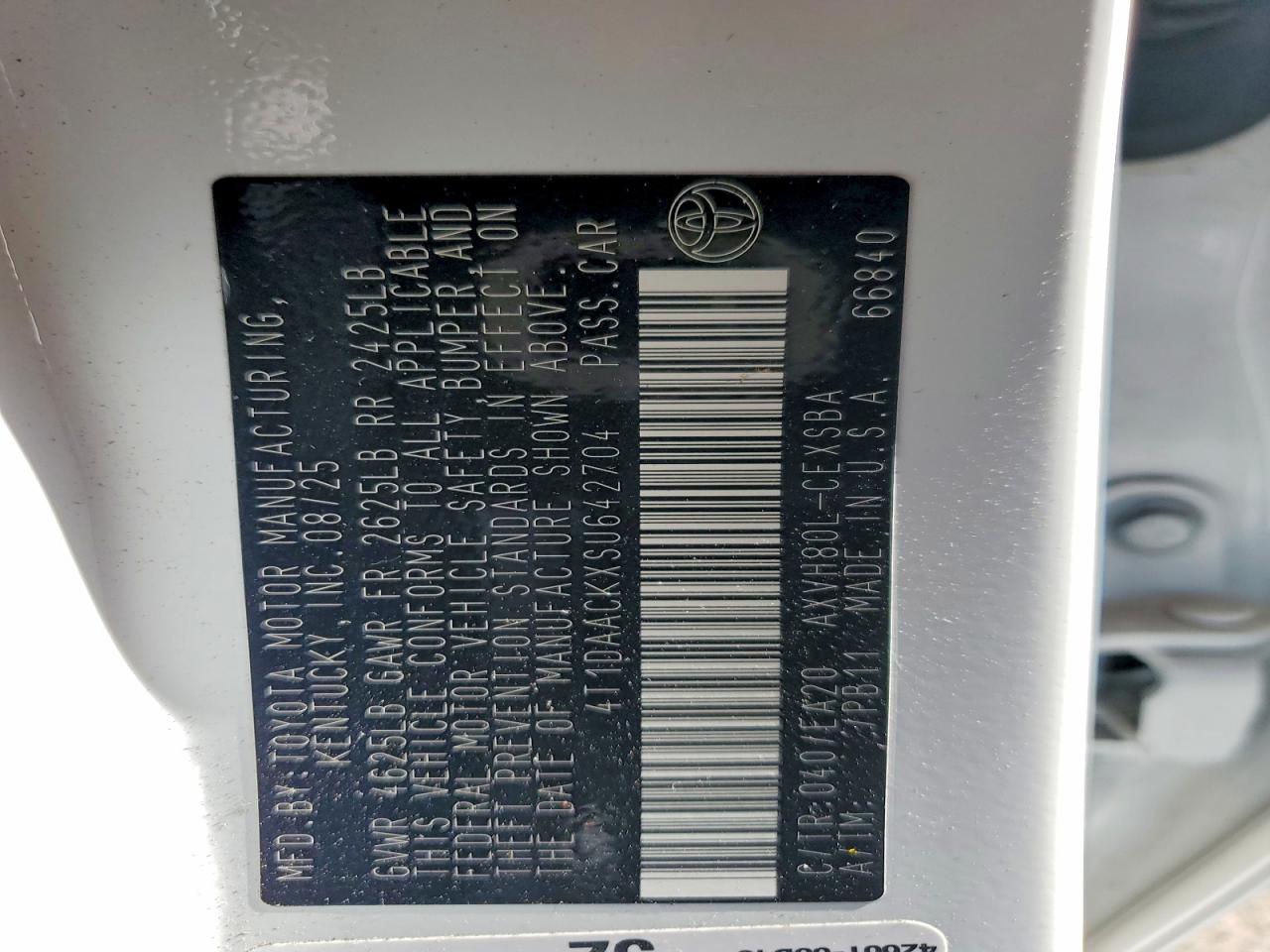 2025 TOYOTA CAMRY SE photo 34