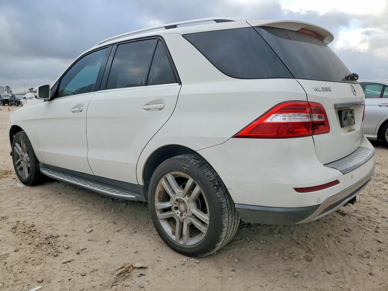 2015 MERCEDES-BENZ ML 350 photo 2