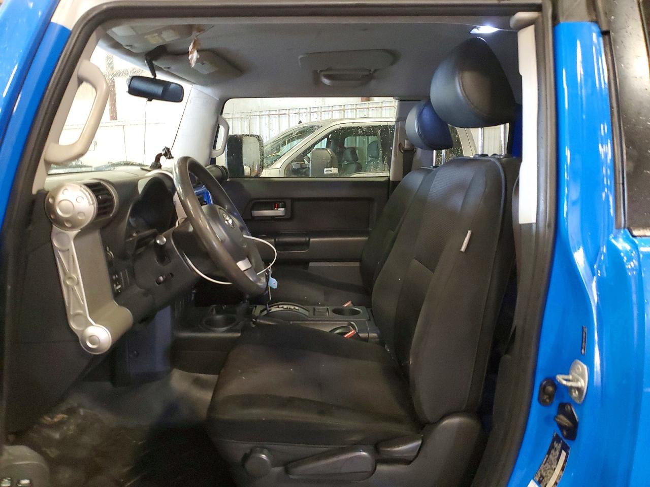 2007 TOYOTA FJ CRUISER BASE photo 13