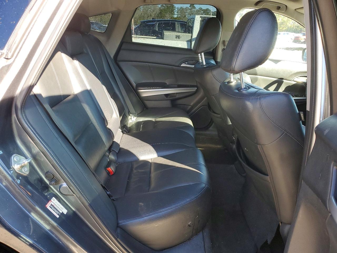 2014 HONDA CROSSTOUR EXL photo 19