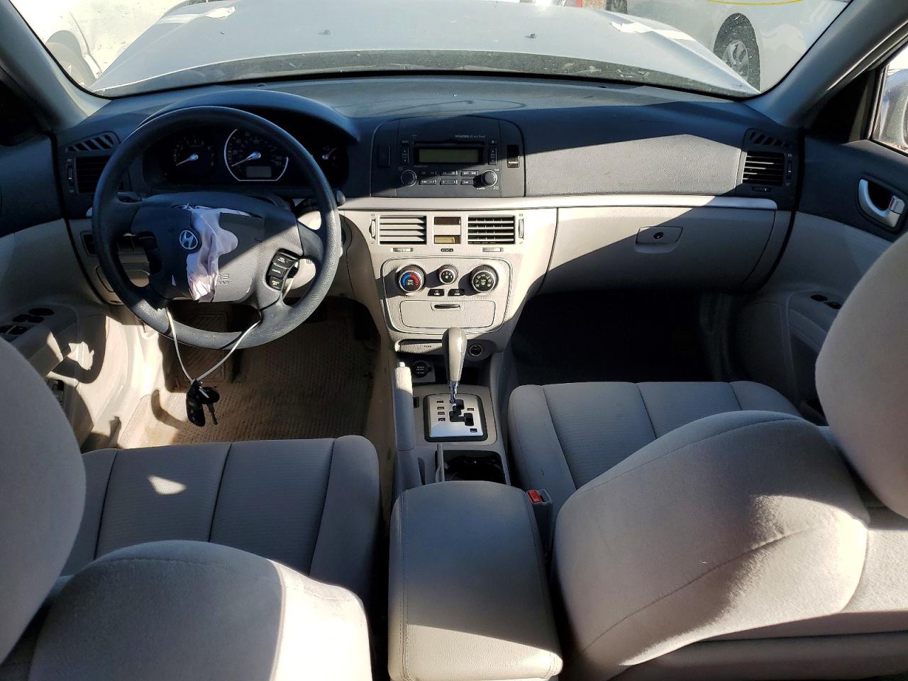 2008 HYUNDAI SONATA GLS photo 15