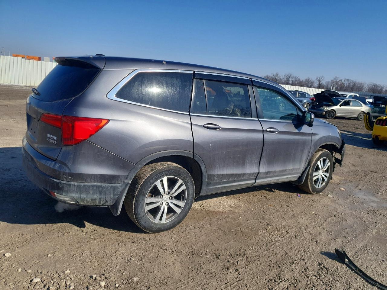 2016 HONDA PILOT EX photo 7