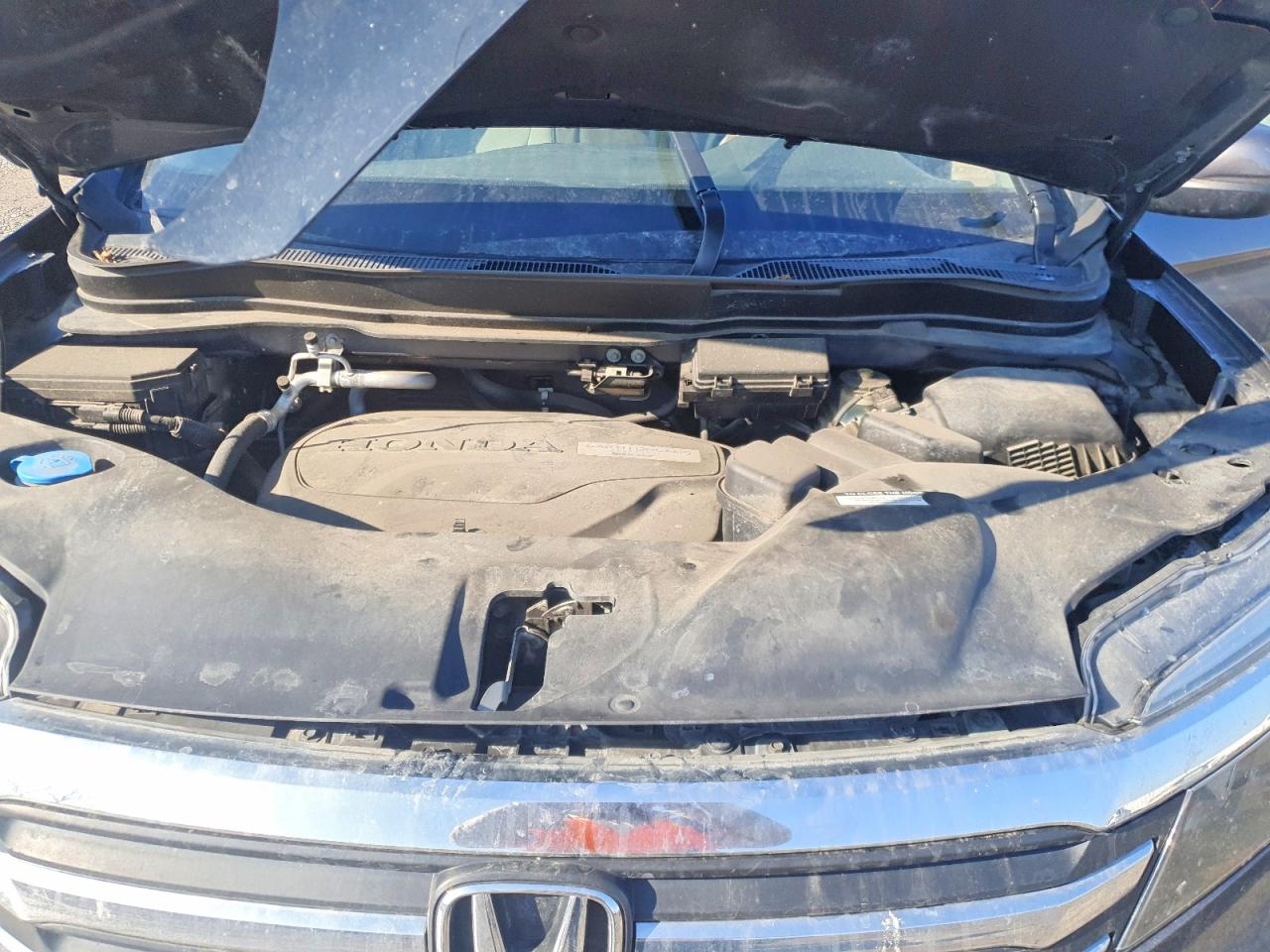 2016 HONDA PILOT EX photo 34