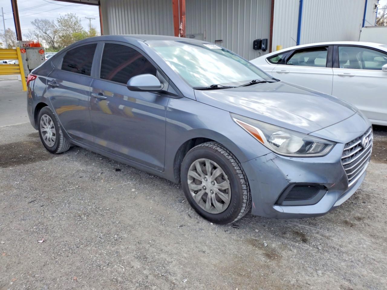2019 HYUNDAI ACCENT SE photo 7