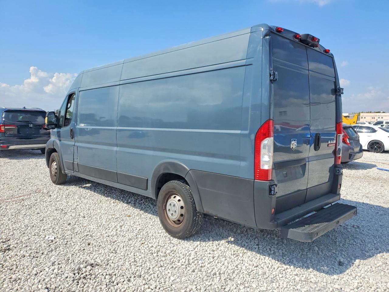 2020 RAM PROMASTER CARGO VAN photo 2