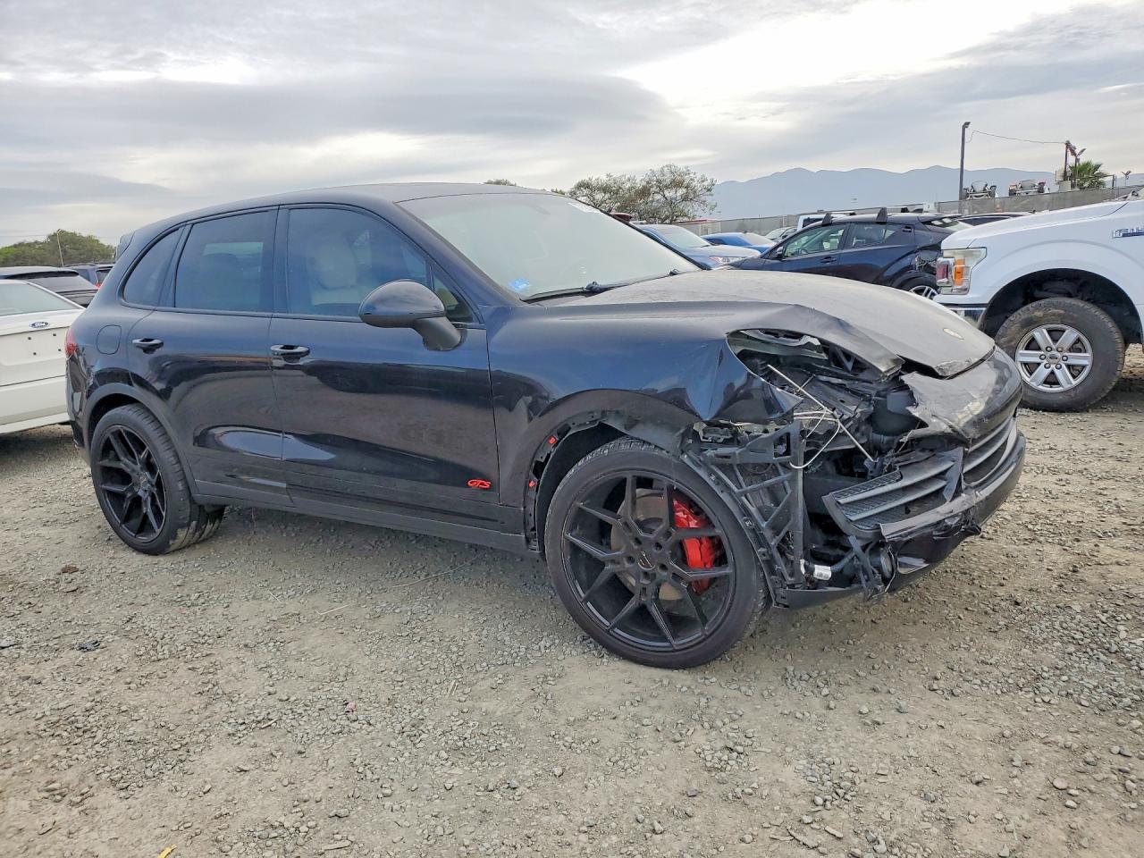 2011 PORSCHE CAYENNE S photo 10