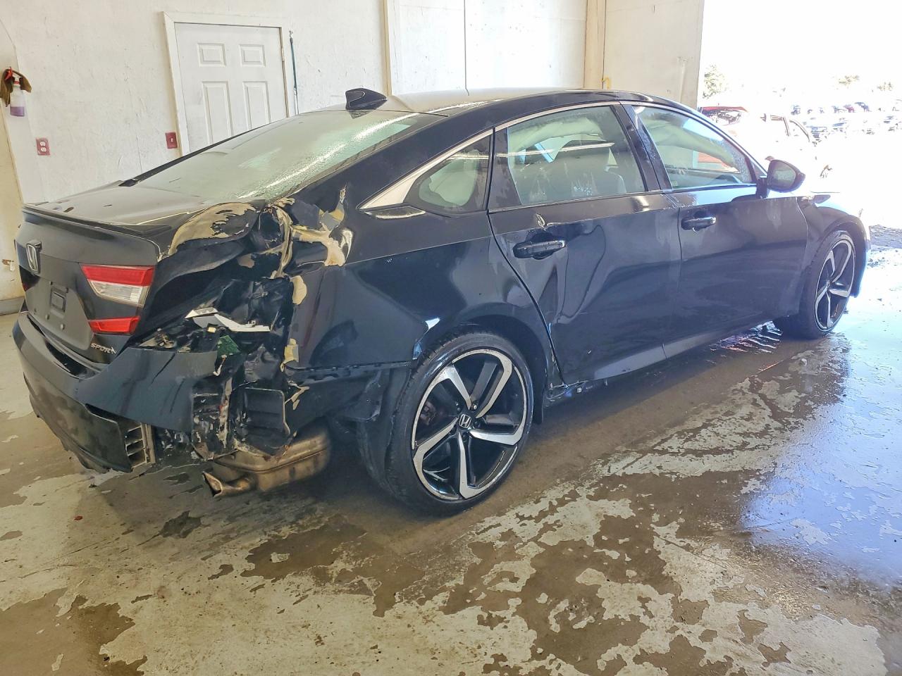2018 HONDA ACCORD SPORT photo 5