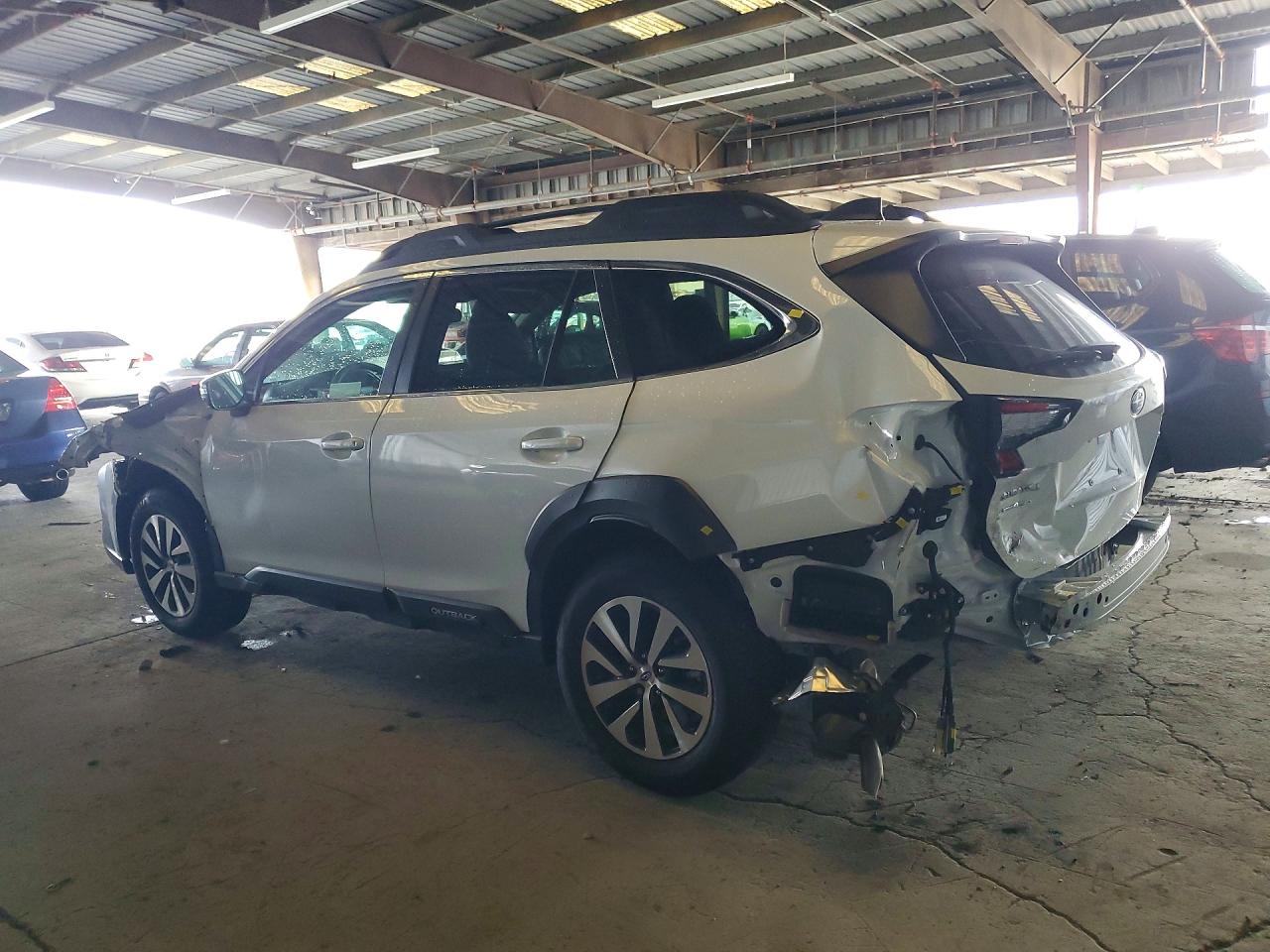 2025 SUBARU OUTBACK PREMIUM photo 3