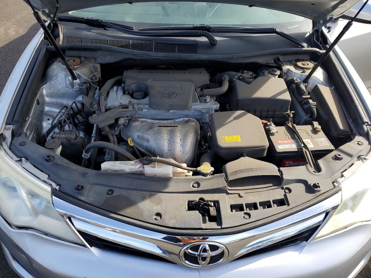 2014 TOYOTA CAMRY L photo 21