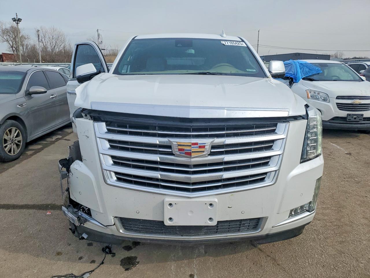 2020 CADILLAC ESCALADE ESV PLATINUM photo 9