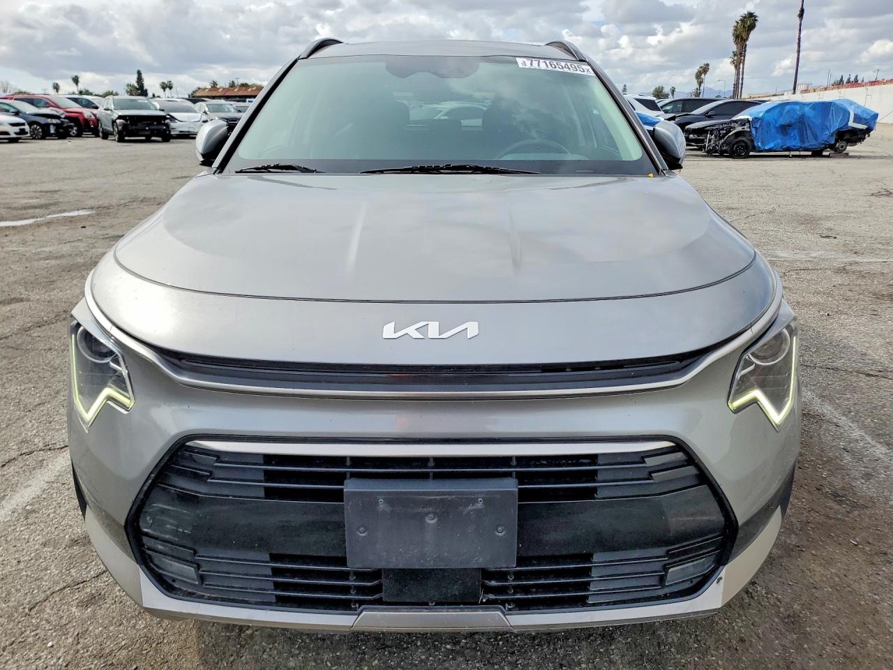 2023 KIA NIRO photo 5