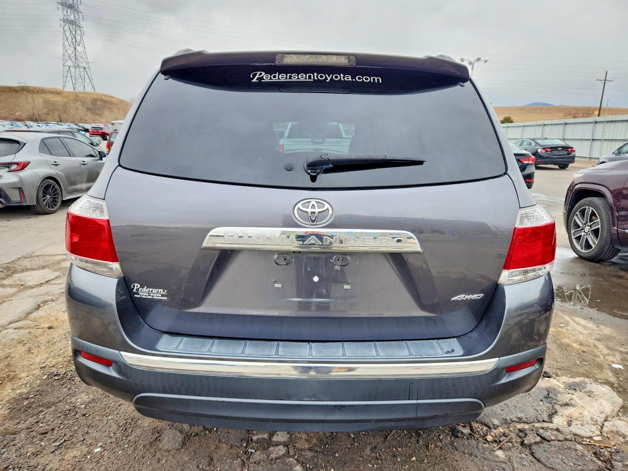 2013 TOYOTA HIGHLANDER LIMITED photo 6