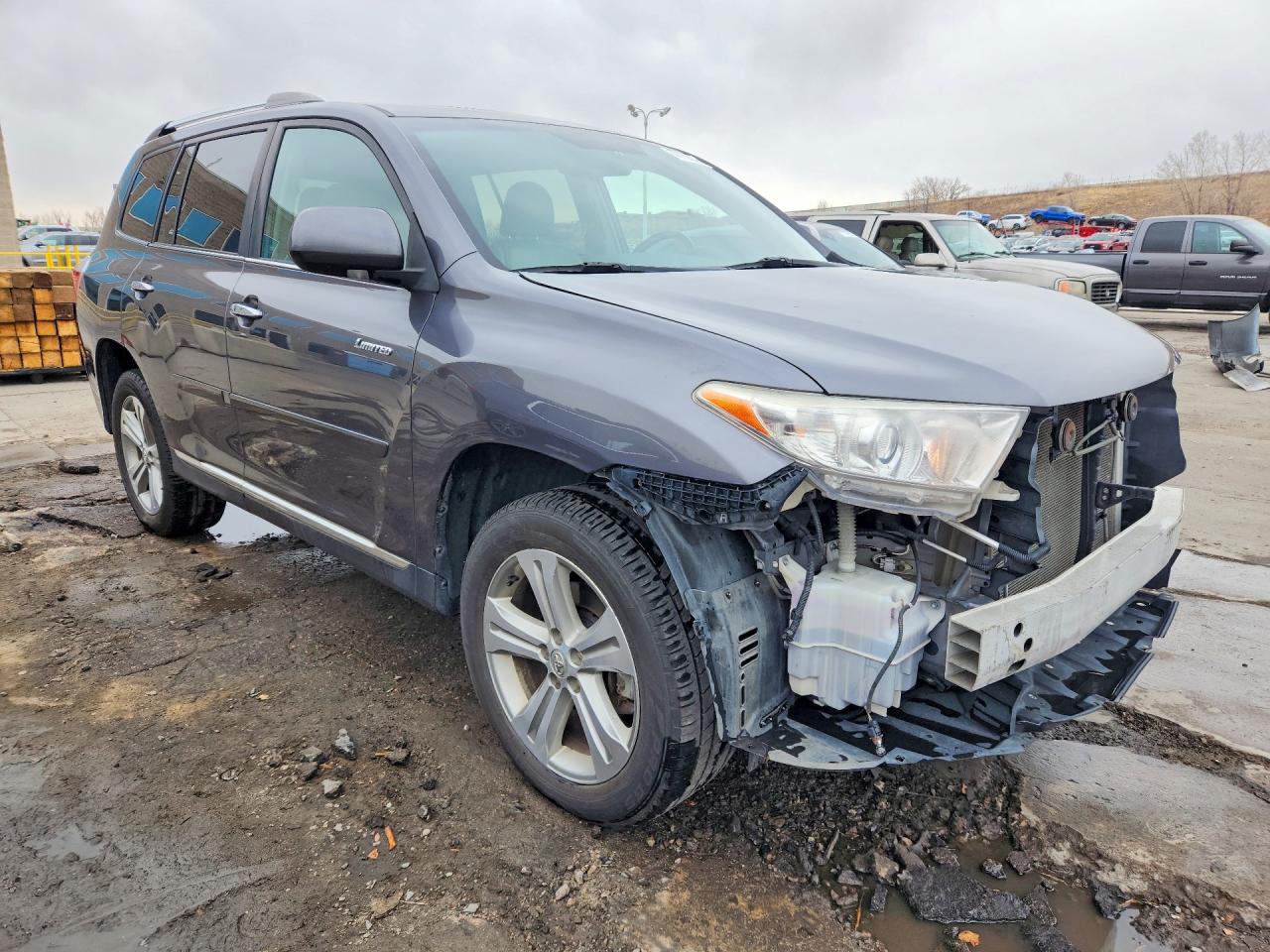 2013 TOYOTA HIGHLANDER LIMITED photo 4