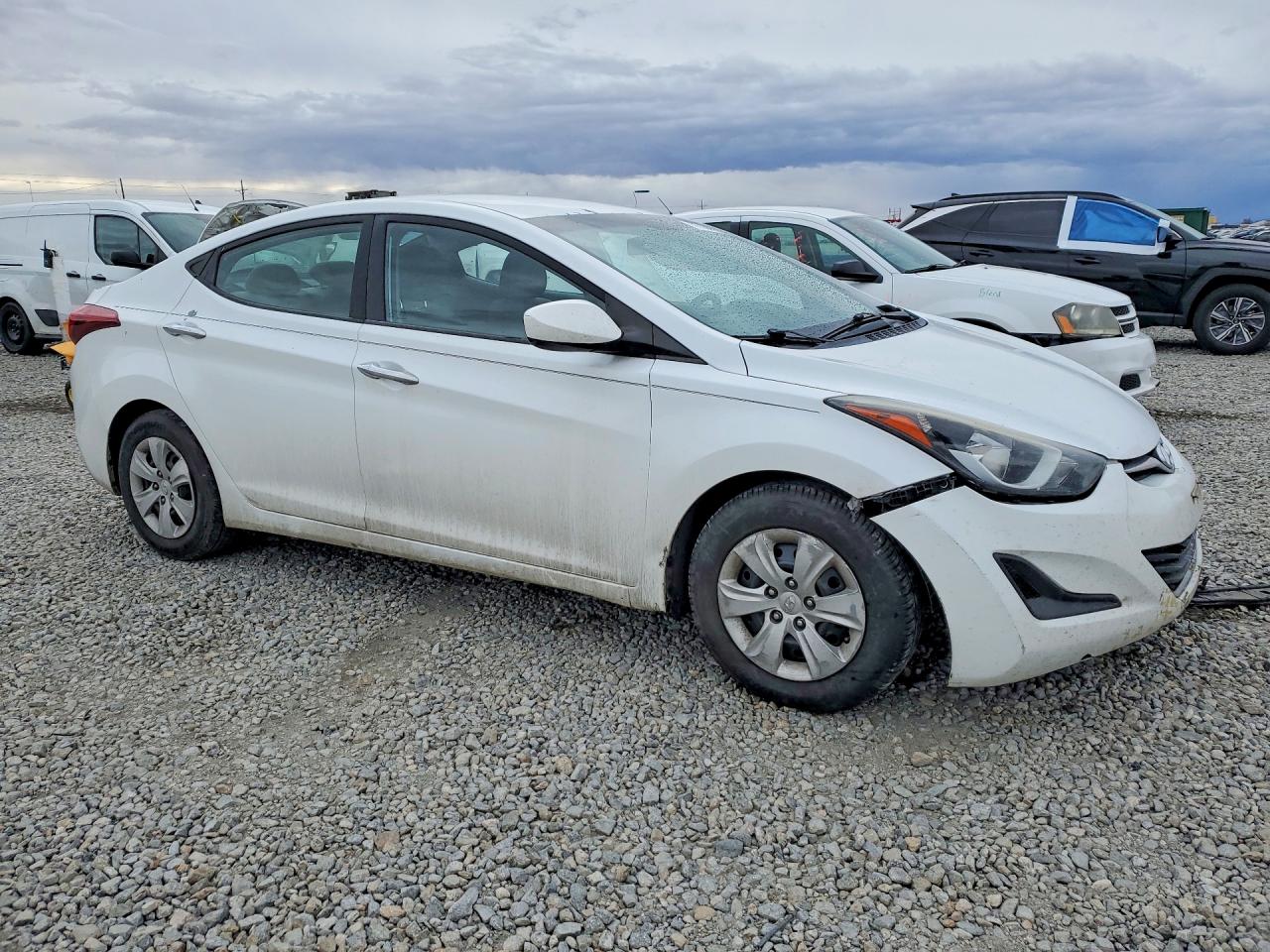 2016 HYUNDAI ELANTRA SE photo 4