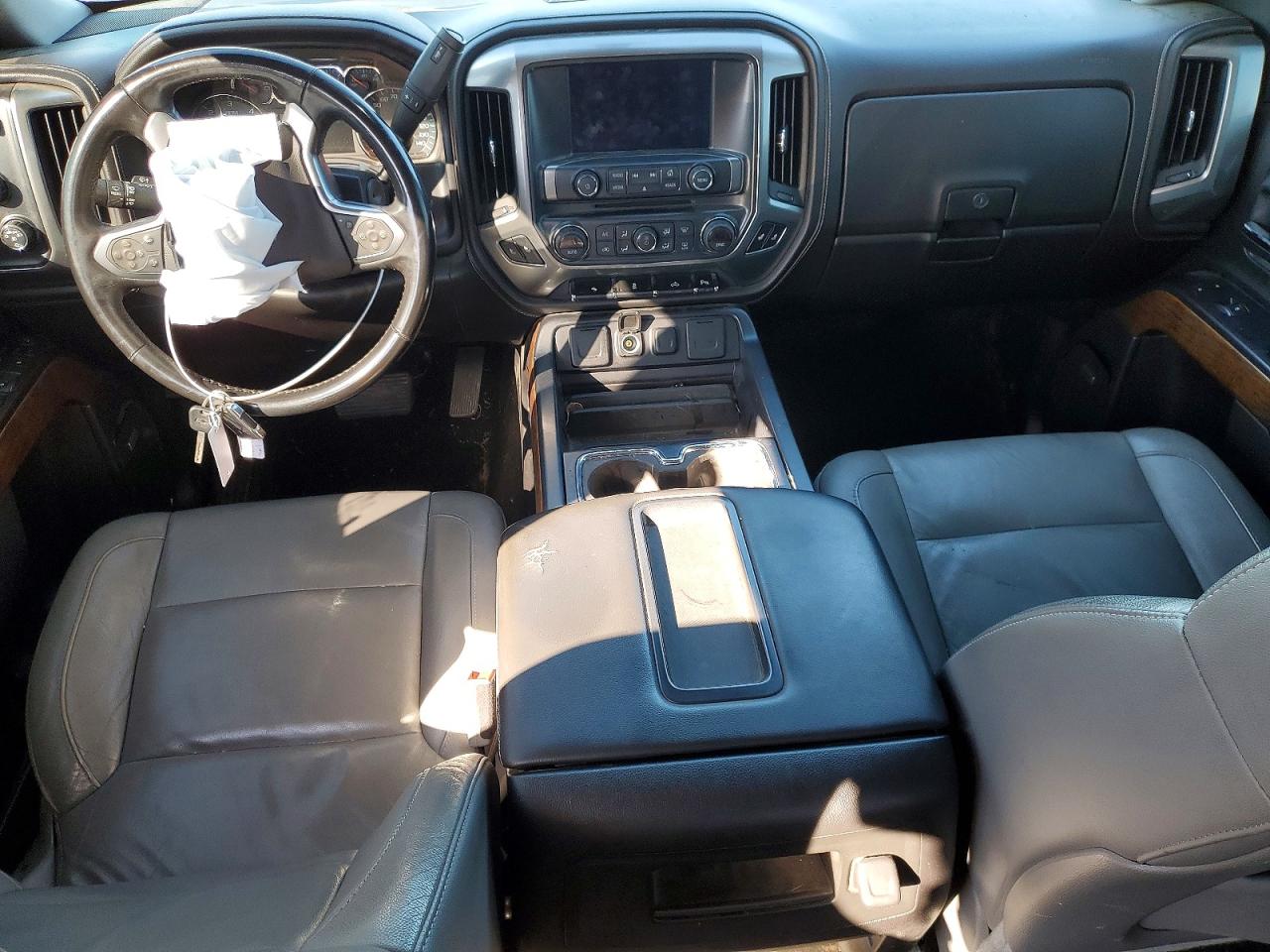 2015 CHEVROLET SILVERADO K1500 LTZ photo 8