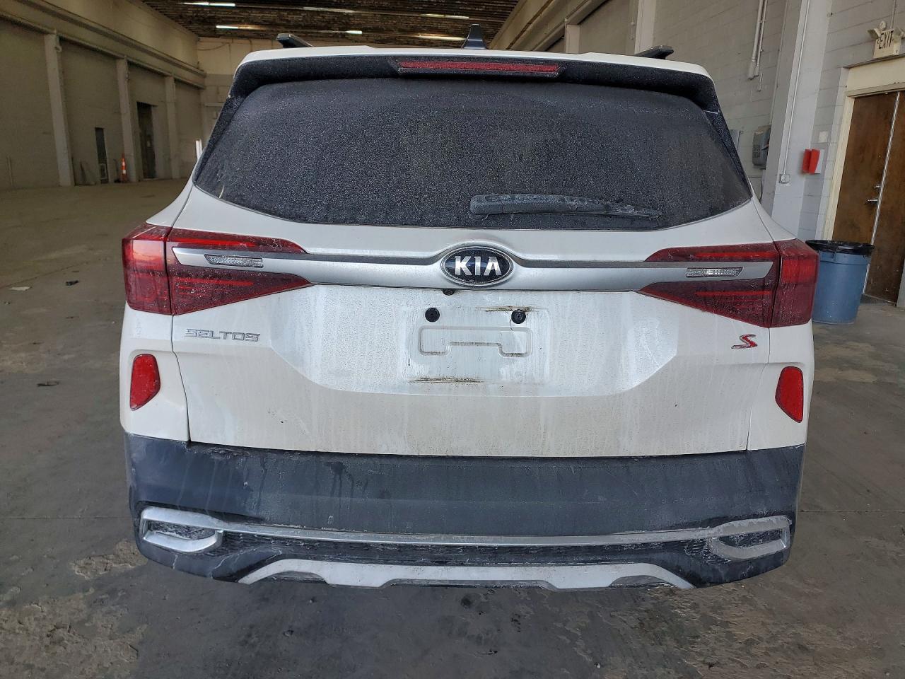 2021 KIA SELTOS S photo 11