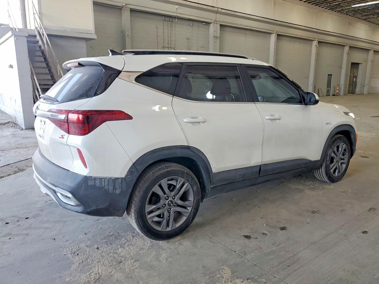 2021 KIA SELTOS S photo 5