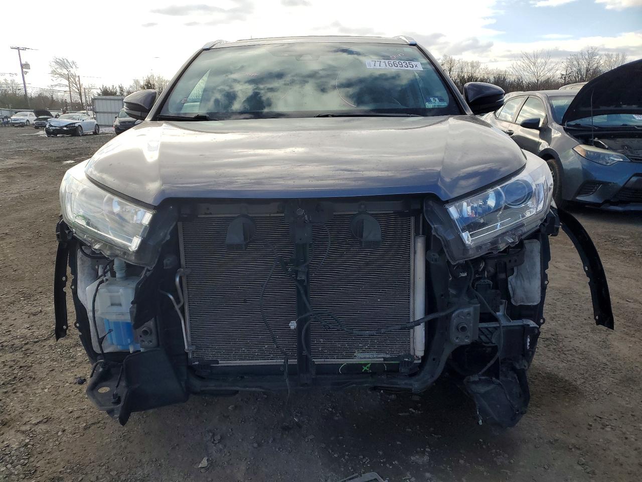2019 TOYOTA HIGHLANDER LIMITED photo 5