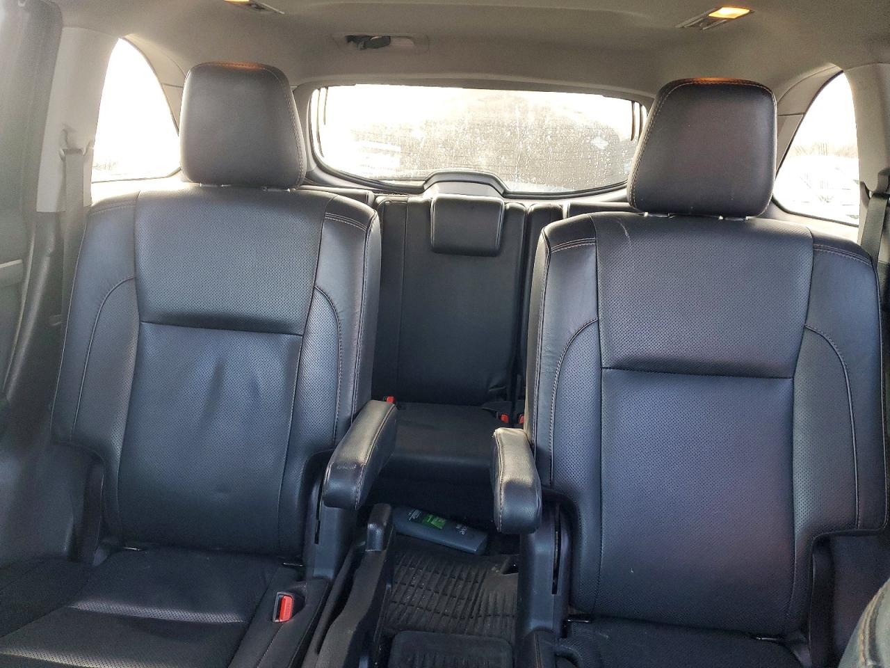 2019 TOYOTA HIGHLANDER LIMITED photo 10