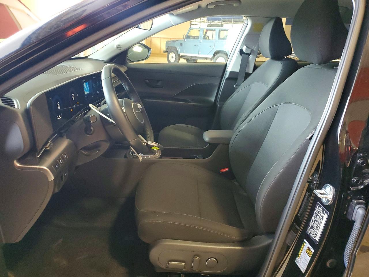 2025 HYUNDAI KONA SEL photo 13