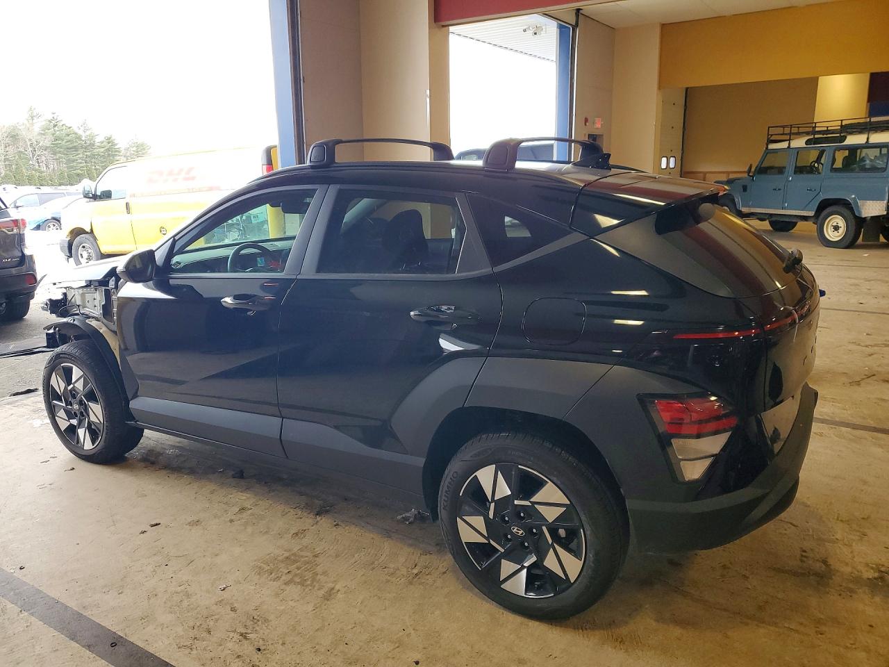 2025 HYUNDAI KONA SEL photo 3