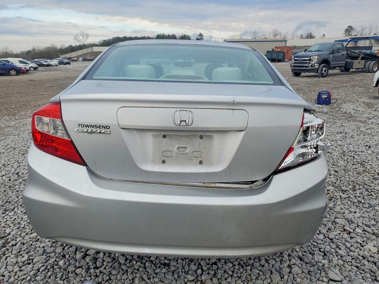 2012 HONDA CIVIC LX photo 6