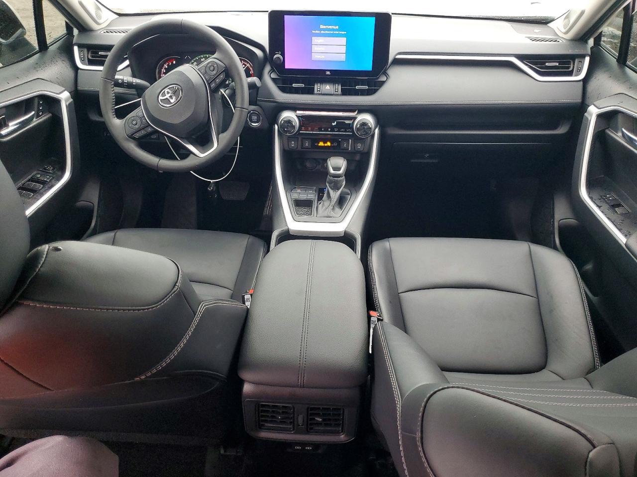 2025 TOYOTA RAV4 XLE PREMIUM photo 22