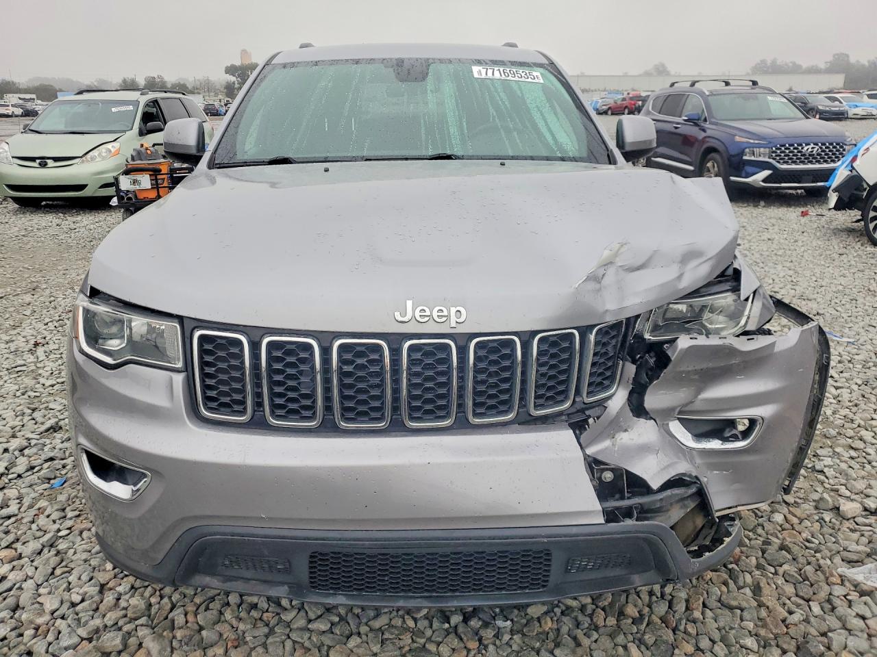 2018 JEEP GRAND CHEROKEE LAREDO photo 13