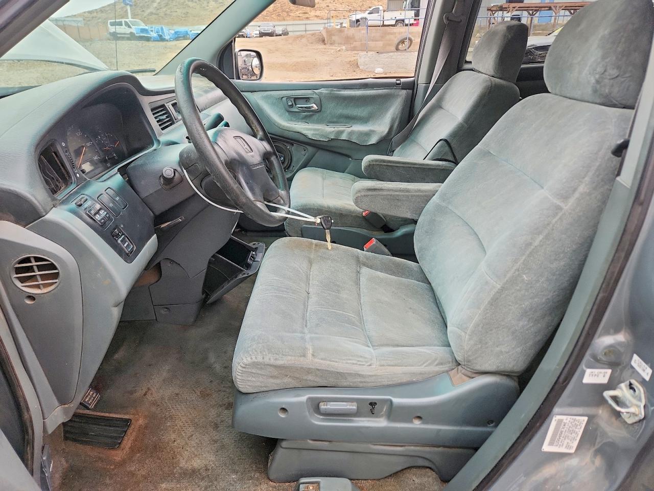 2001 HONDA ODYSSEY EX photo 7