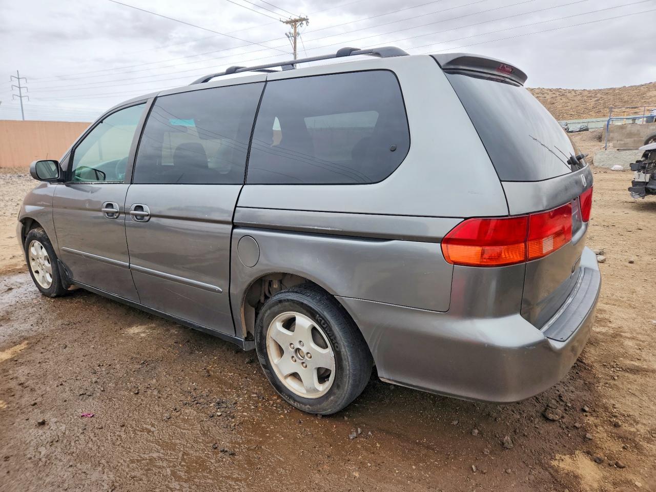 2001 HONDA ODYSSEY EX photo 2