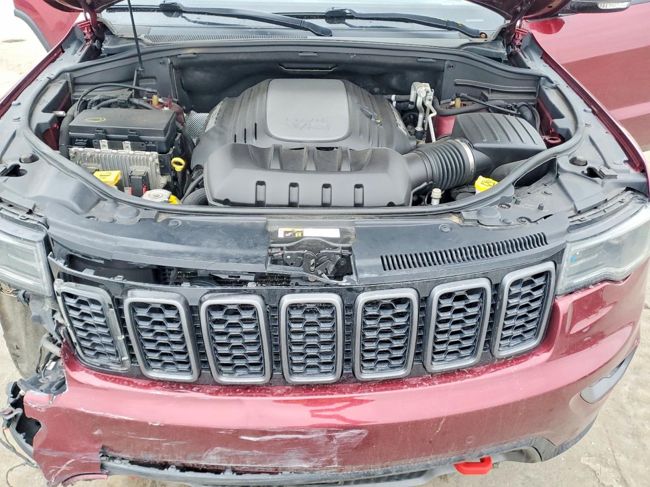 2019 JEEP GRAND CHEROKEE TRAILHAWK photo 23
