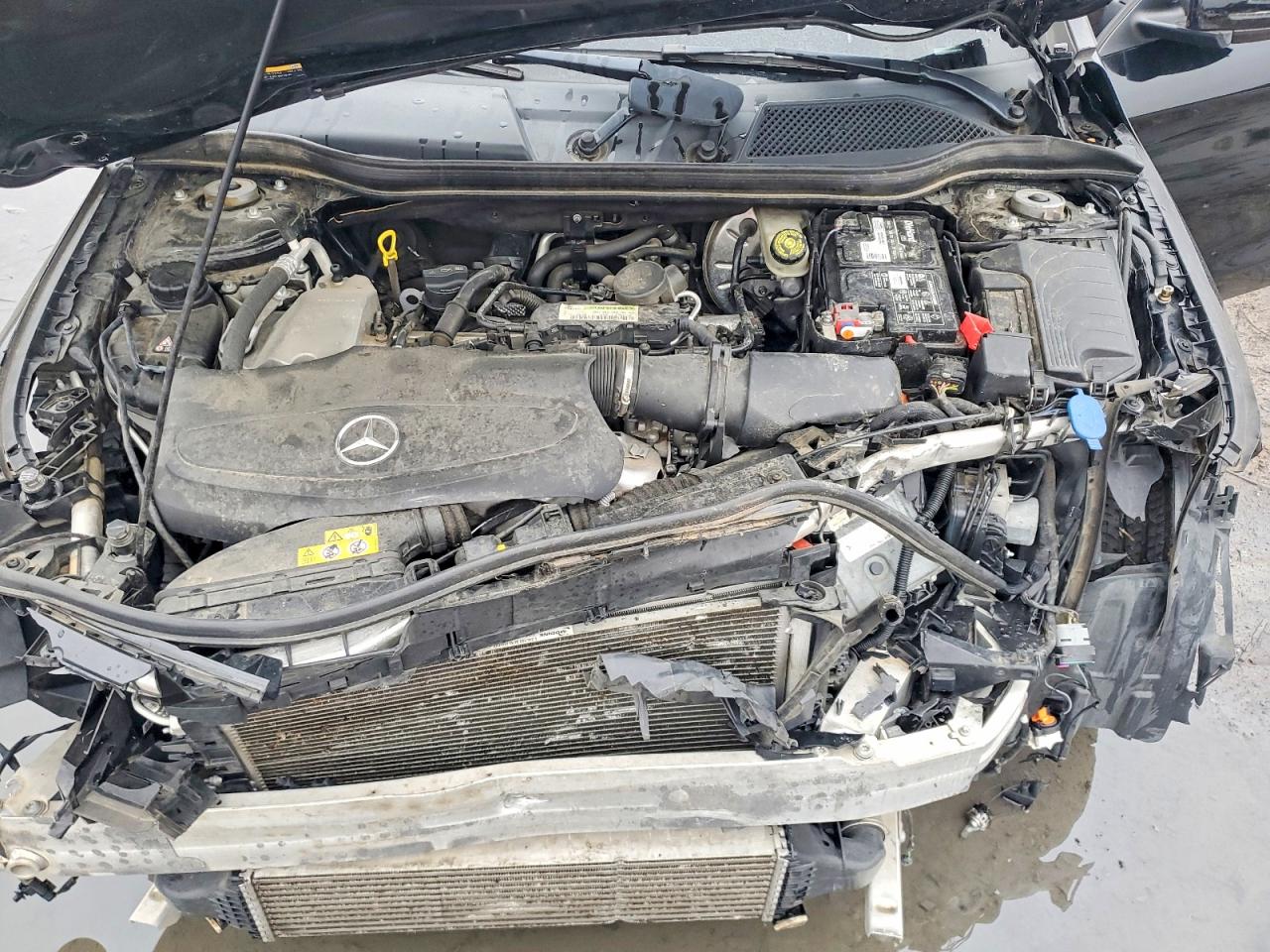 2016 MERCEDES-BENZ CLA 250 photo 31