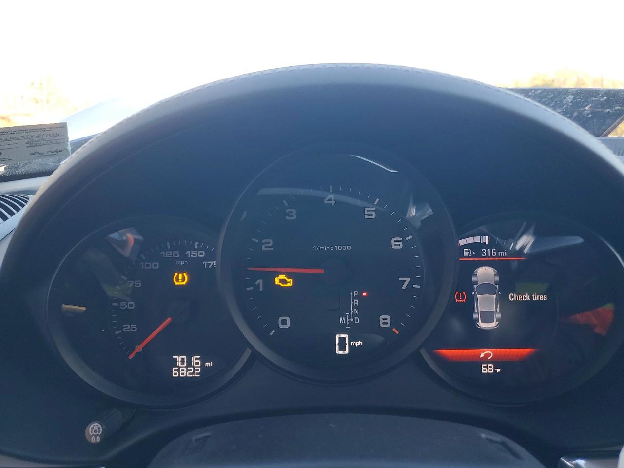 2024 PORSCHE CAYMAN BASE photo 9