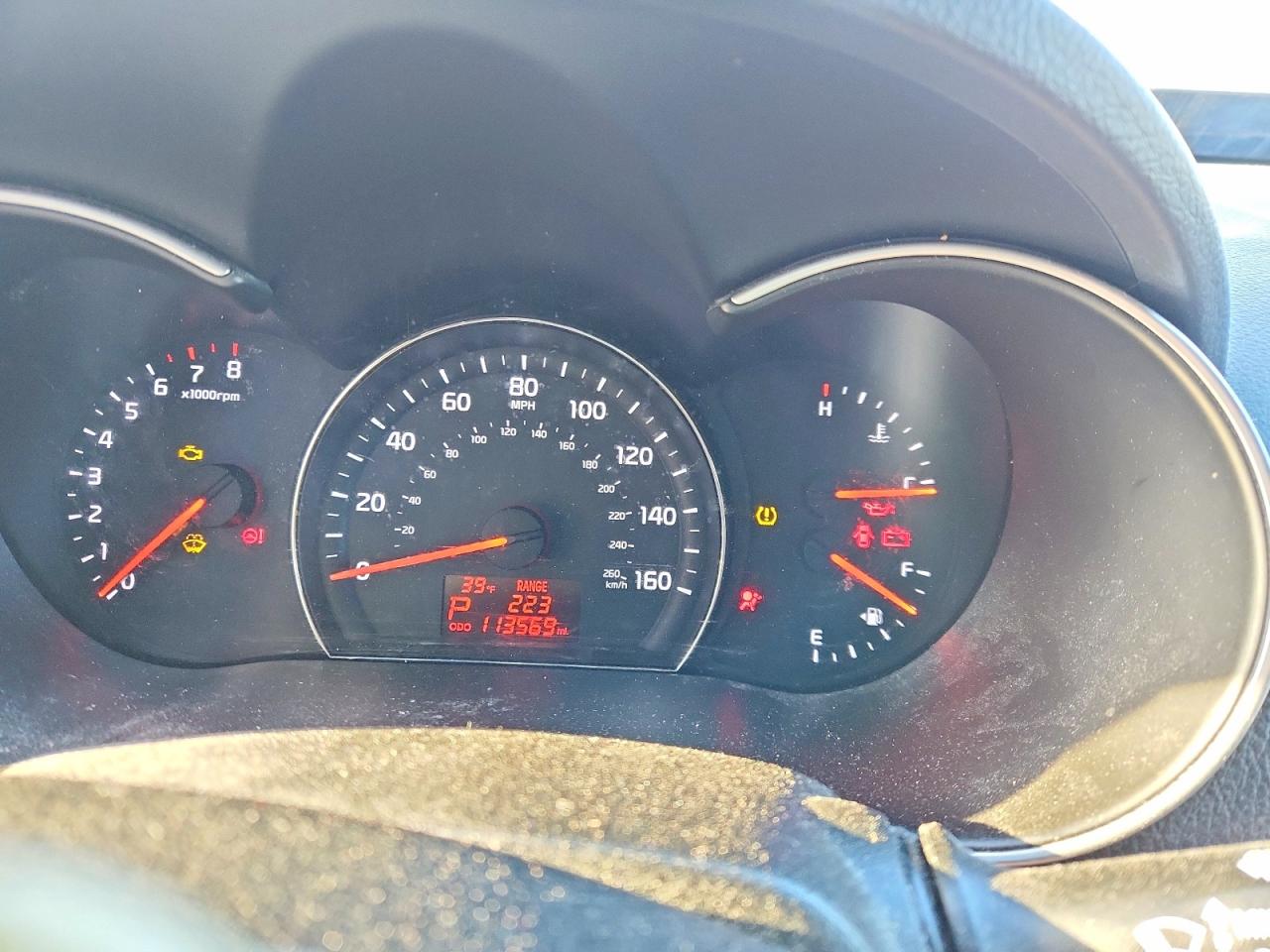2014 KIA SORENTO LX photo 25