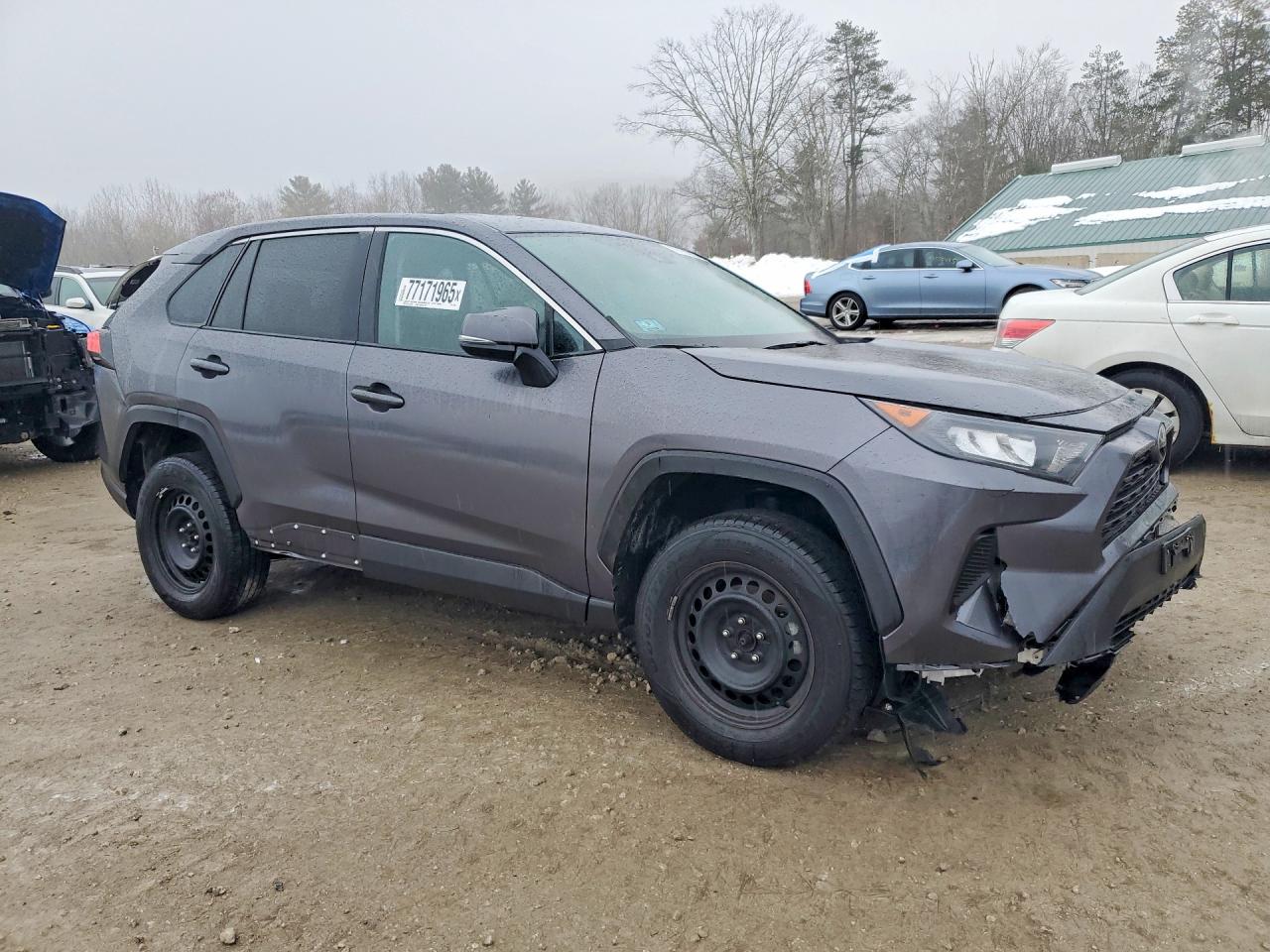 2022 TOYOTA RAV4 LE photo 4