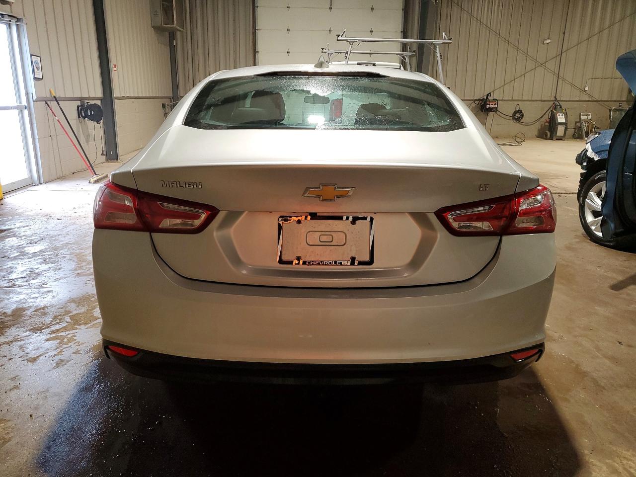 2020 CHEVROLET MALIBU LT photo 6