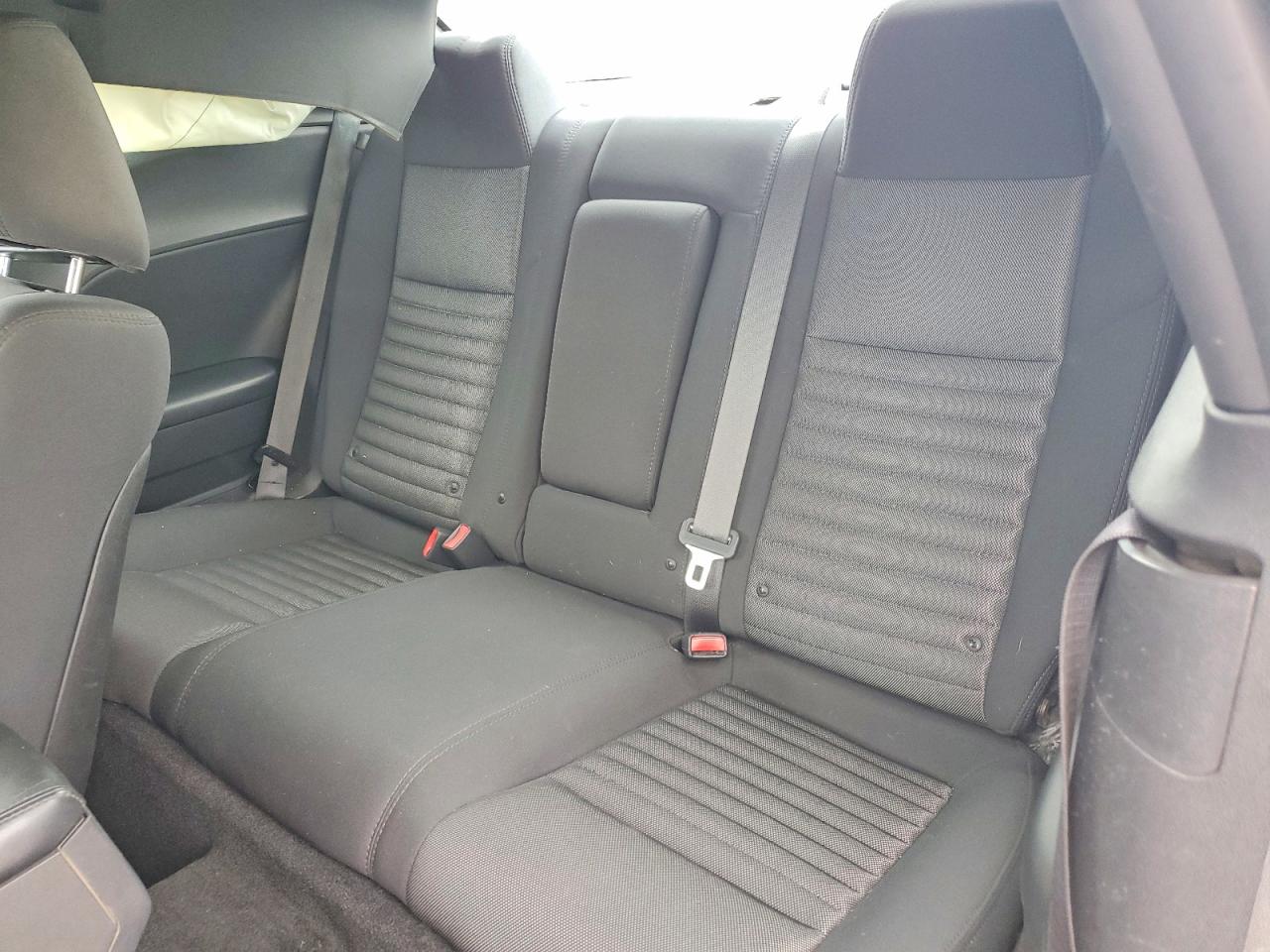 2013 DODGE CHALLENGER SXT photo 10