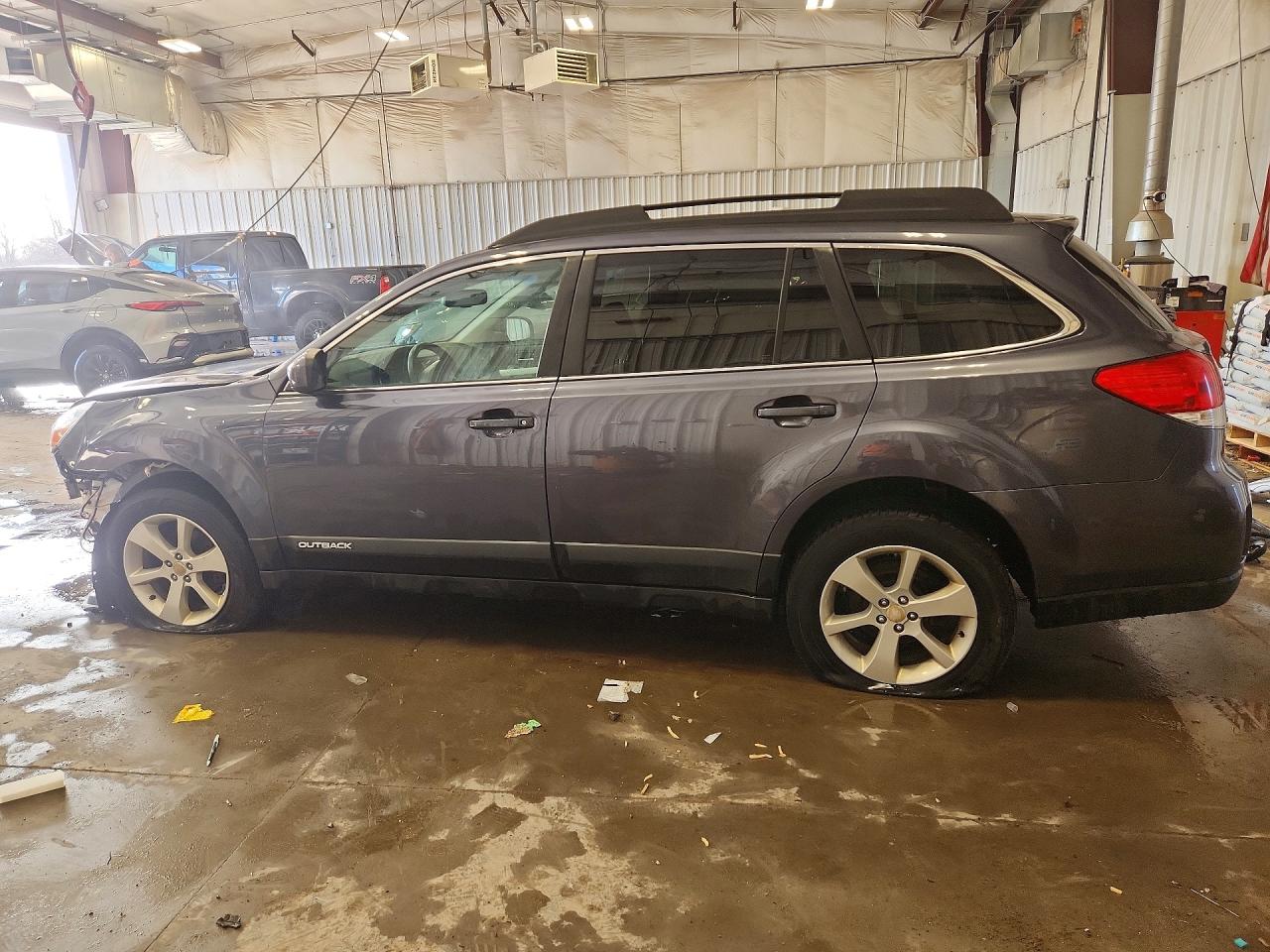 2014 SUBARU OUTBACK 2.5I PREMIUM photo 3