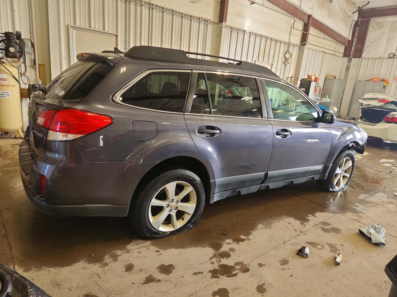2014 SUBARU OUTBACK 2.5I PREMIUM photo 5