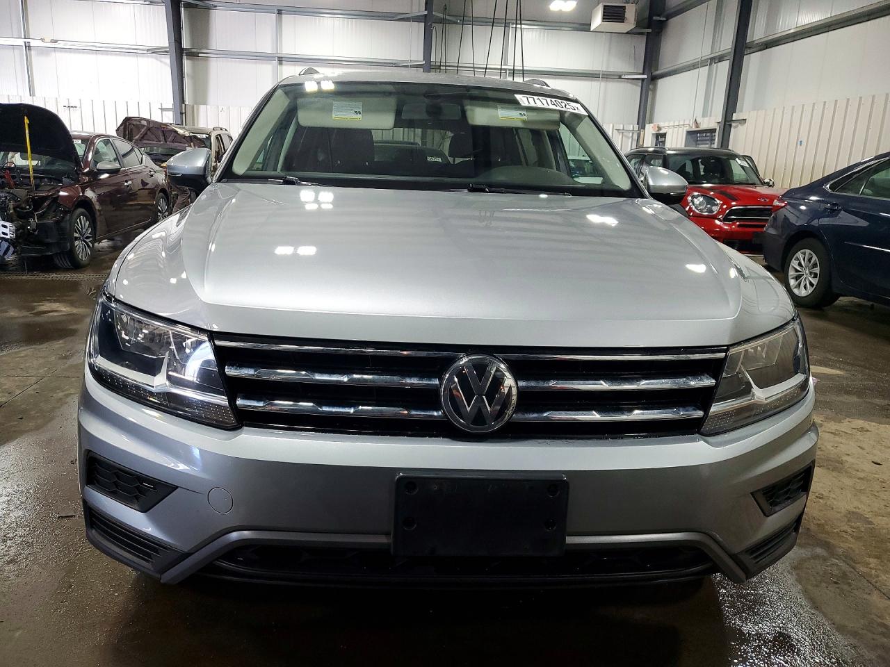 2021 VOLKSWAGEN TIGUAN SE photo 5
