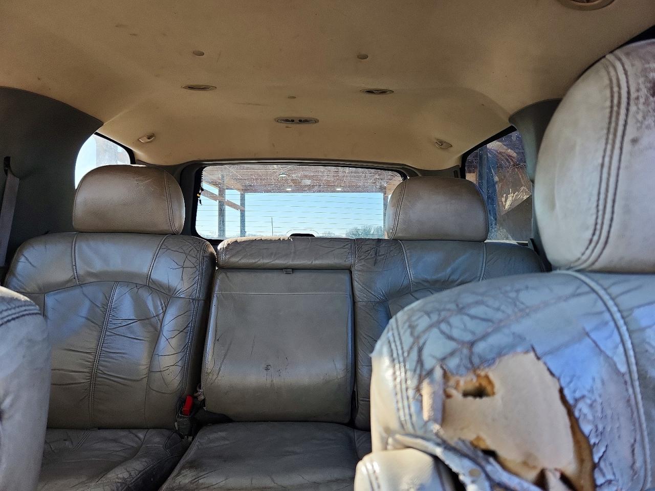 2001 CHEVROLET TAHOE C1500 photo 10