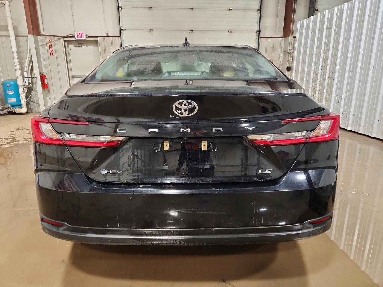 2025 TOYOTA CAMRY XSE photo 6