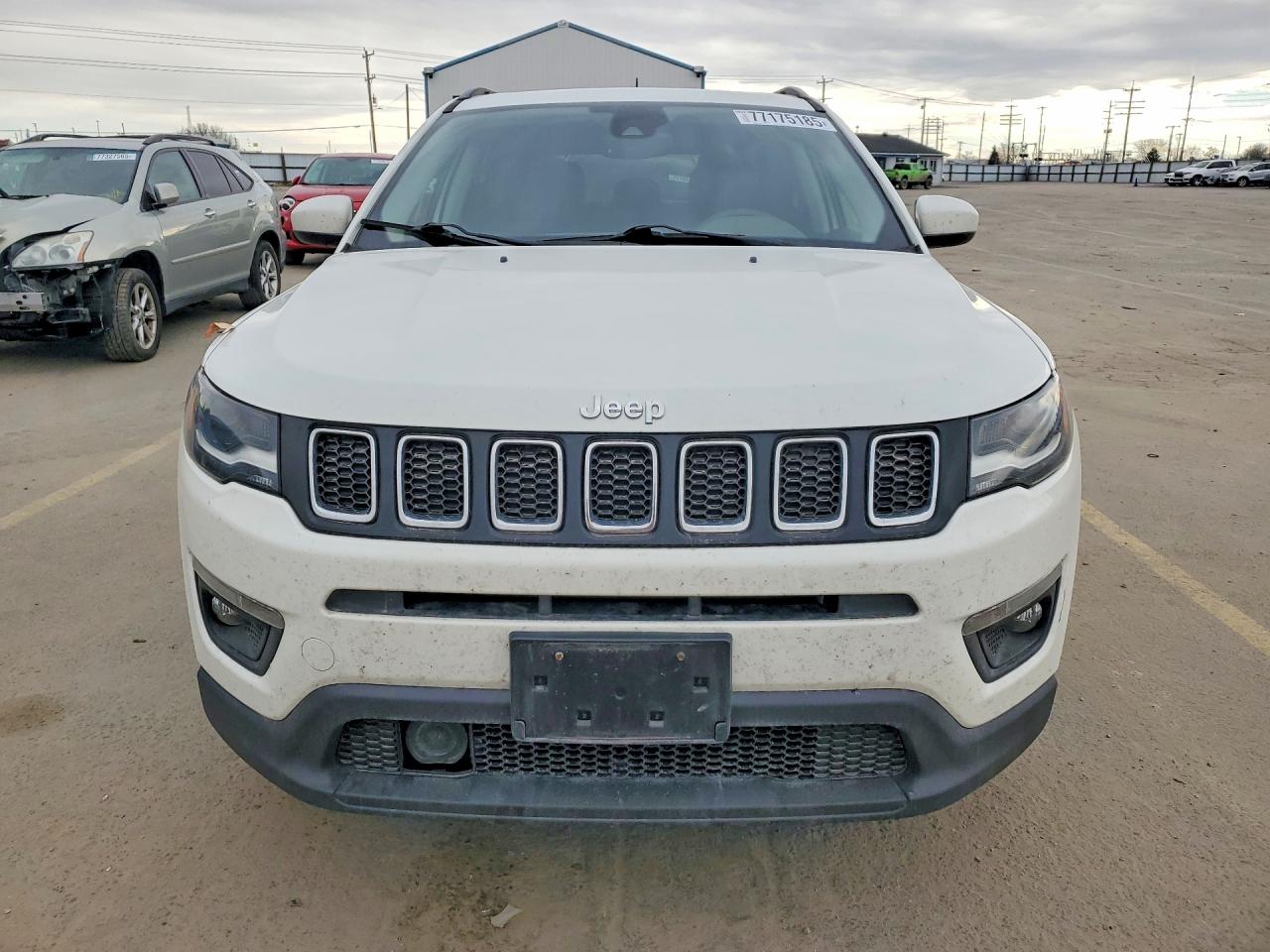 2017 JEEP COMPASS LATITUDE photo 9