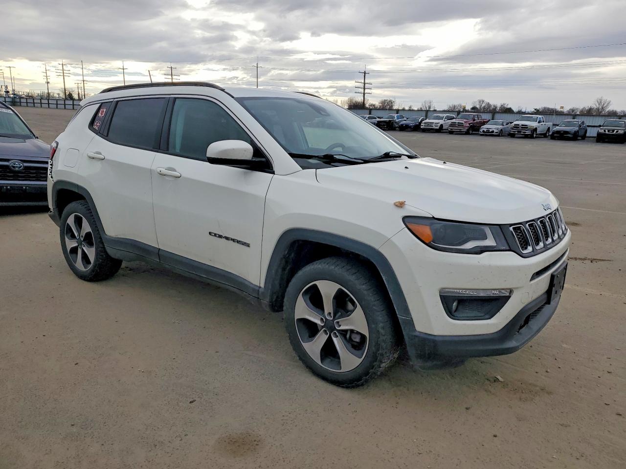 2017 JEEP COMPASS LATITUDE photo 7